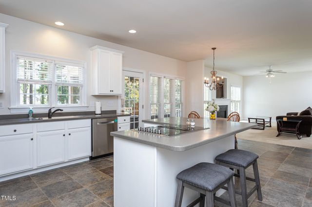 6121 Tiffield Way, Wake Forest, NC 27587