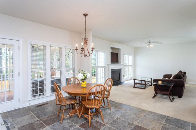 6121 Tiffield Way, Wake Forest, NC 27587
