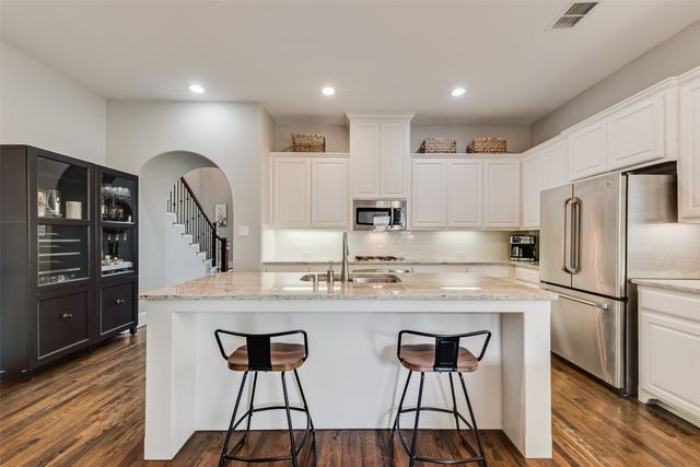 4940 Sage Hill Drive, Carrollton, TX 75010