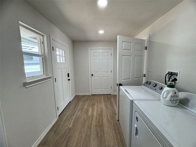 24 Lovers Lane, Forney, TX 75126