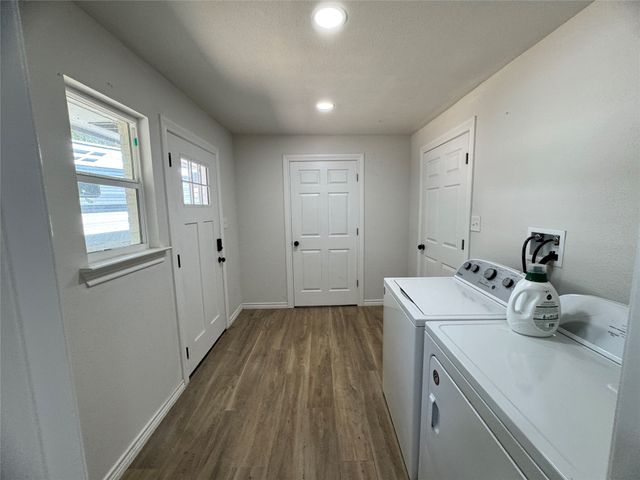 24 Lovers Lane, Forney, TX 75126