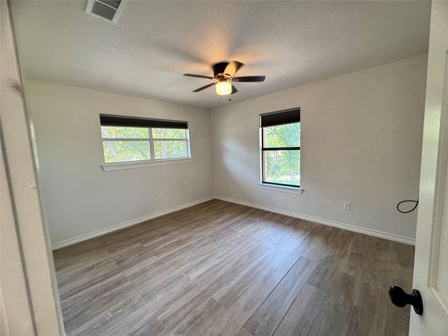 24 Lovers Lane, Forney, TX 75126