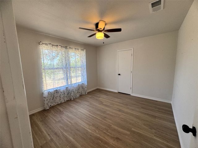 24 Lovers Lane, Forney, TX 75126