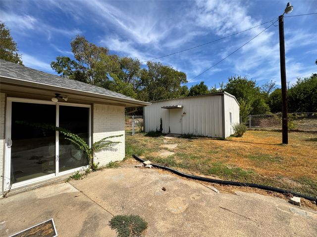 24 Lovers Lane, Forney, TX 75126