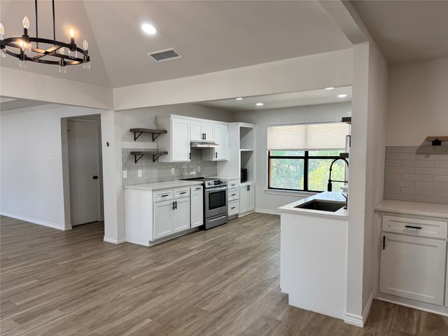 24 Lovers Lane, Forney, TX 75126