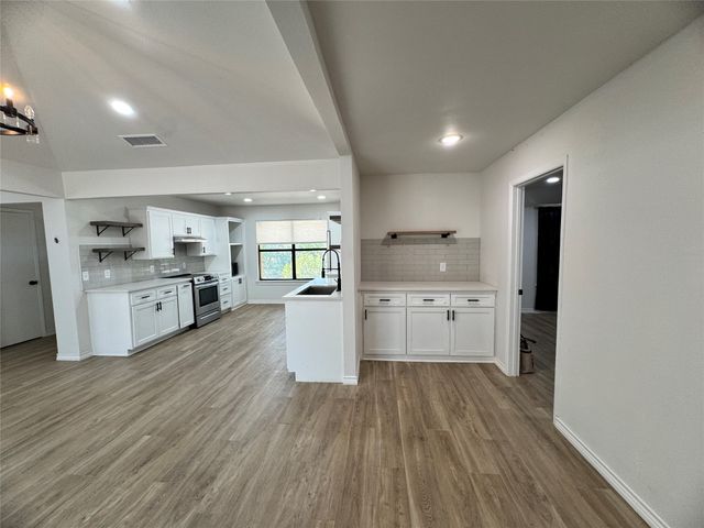 24 Lovers Lane, Forney, TX 75126