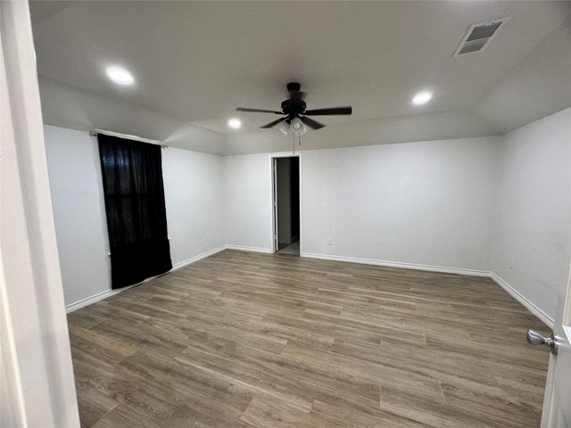 24 Lovers Lane, Forney, TX 75126