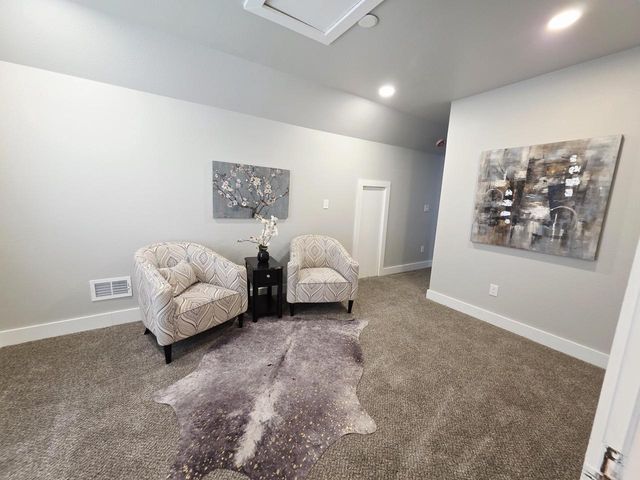 3713 N 15th STREET, Milwaukee, WI 53206