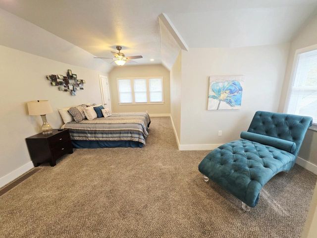 3713 N 15th STREET, Milwaukee, WI 53206