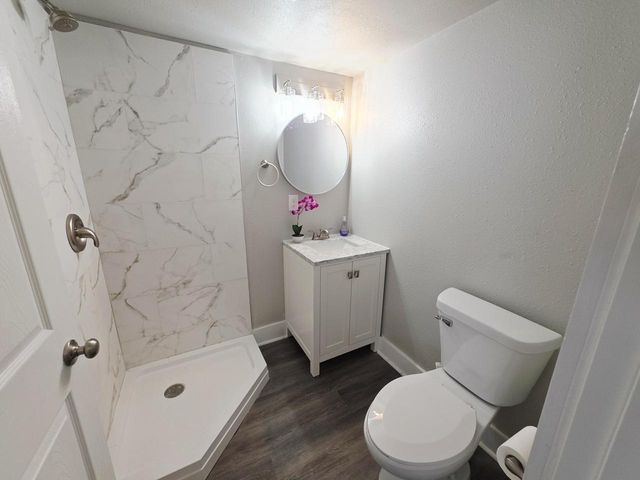 3713 N 15th STREET, Milwaukee, WI 53206