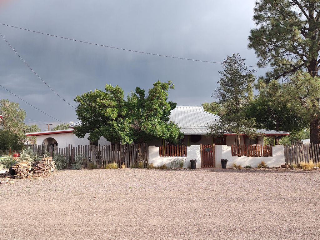 500 Second Street, Magdalena, NM 87825