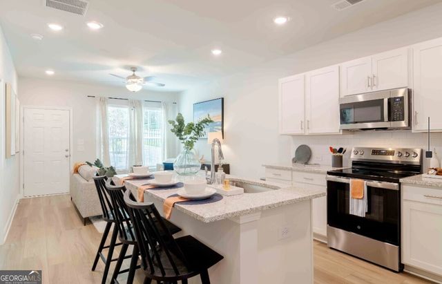 1151 Hunter Trail 30, Acworth, GA 30102