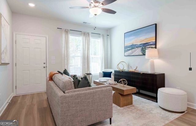 1151 Hunter Trail 30, Acworth, GA 30102