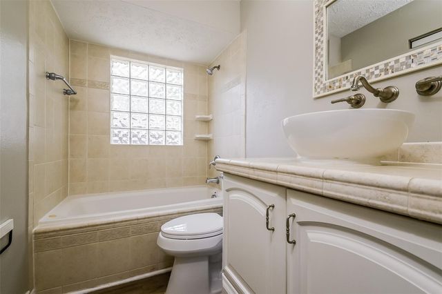 1601 LOGHILL PLACE, Brandon, FL 33510