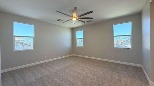 612 E Hazelnut Lane, San Tan Valley, AZ 85140