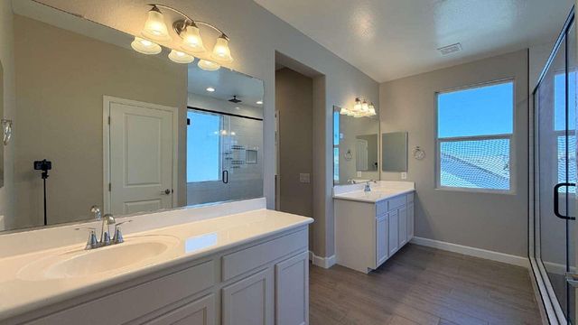 612 E Hazelnut Lane, San Tan Valley, AZ 85140