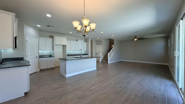612 E Hazelnut Lane, San Tan Valley, AZ 85140