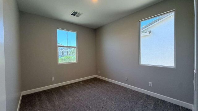 612 E Hazelnut Lane, San Tan Valley, AZ 85140
