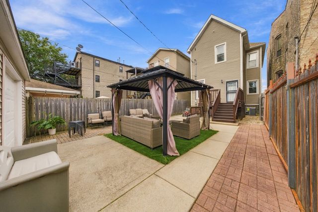4009 S Vincennes Avenue, Chicago, IL 60653