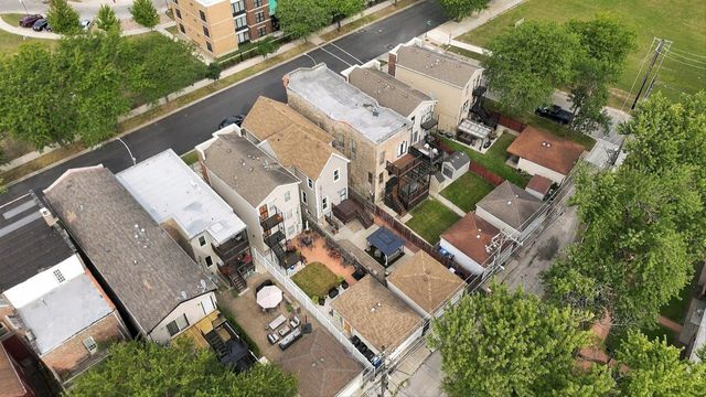 4009 S Vincennes Avenue, Chicago, IL 60653