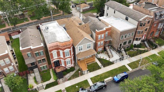 4009 S Vincennes Avenue, Chicago, IL 60653