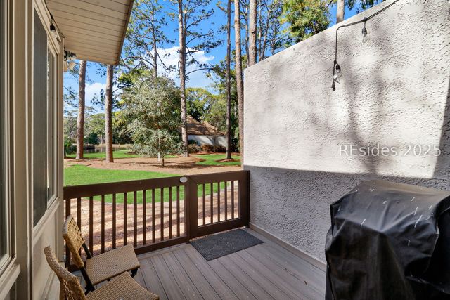 17 Lawton Dr Apt 170, Hilton Head Island, SC 29928
