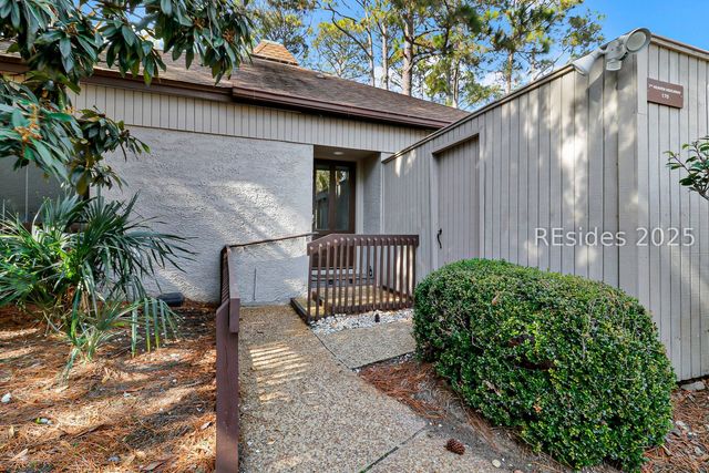 17 Lawton Dr Apt 170, Hilton Head Island, SC 29928