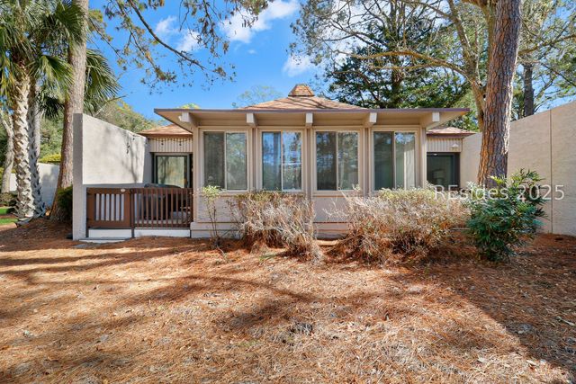 17 Lawton Dr Apt 170, Hilton Head Island, SC 29928