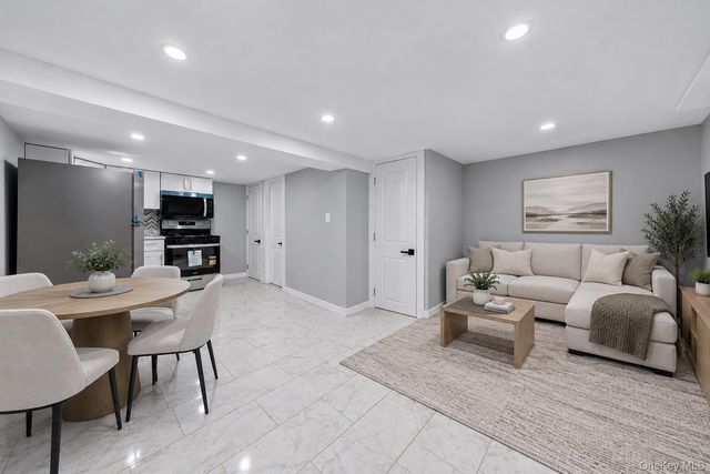 777 E 225th Street, Bronx, NY 10466