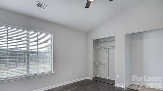 8215 Circle Tree Lane, Charlotte, NC 28277