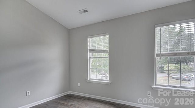 8215 Circle Tree Lane, Charlotte, NC 28277