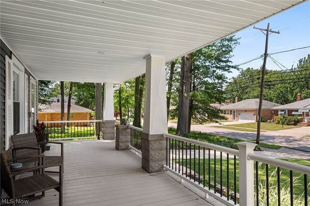 26230 Elinore Avenue, Euclid, OH 44132