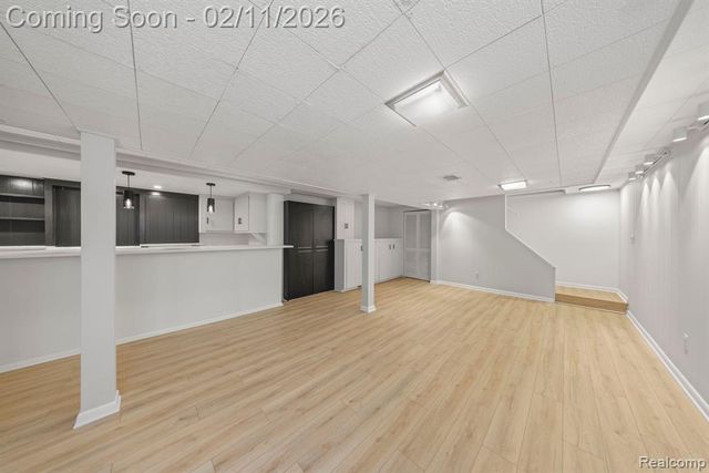 6850 White Pine Drive, Bloomfield Hills, MI 48301