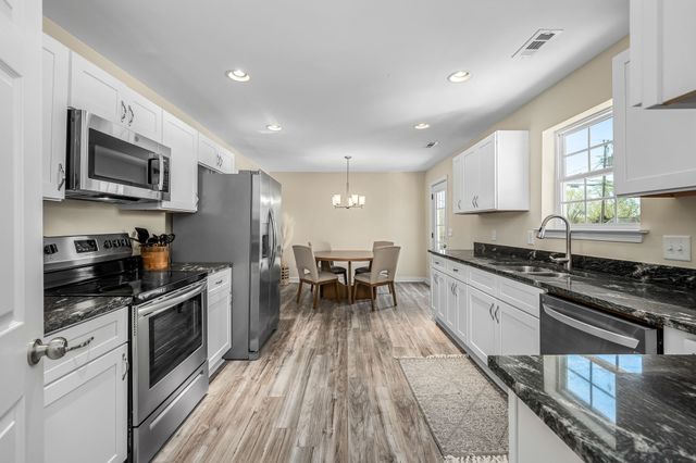 418 S McCrary St, Woodbury, TN 37190