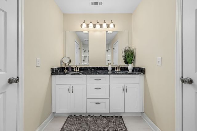 418 S McCrary St, Woodbury, TN 37190