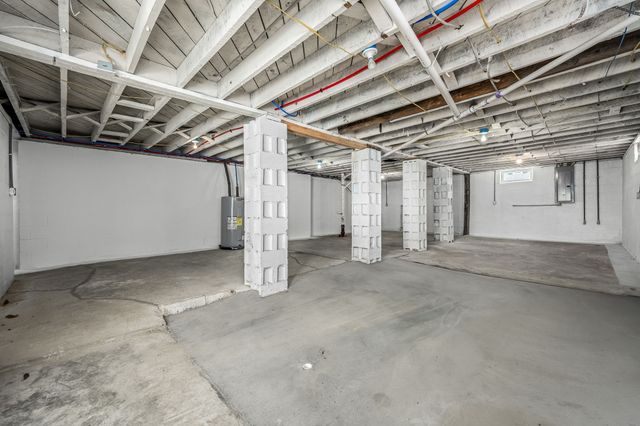 418 S McCrary St, Woodbury, TN 37190