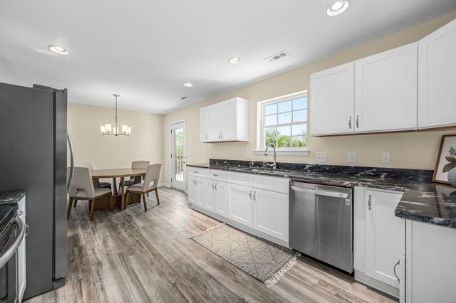 418 S McCrary St, Woodbury, TN 37190