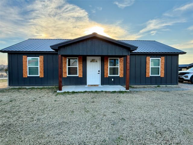 989 Sequoyah Drive, Eufaula, OK 74432