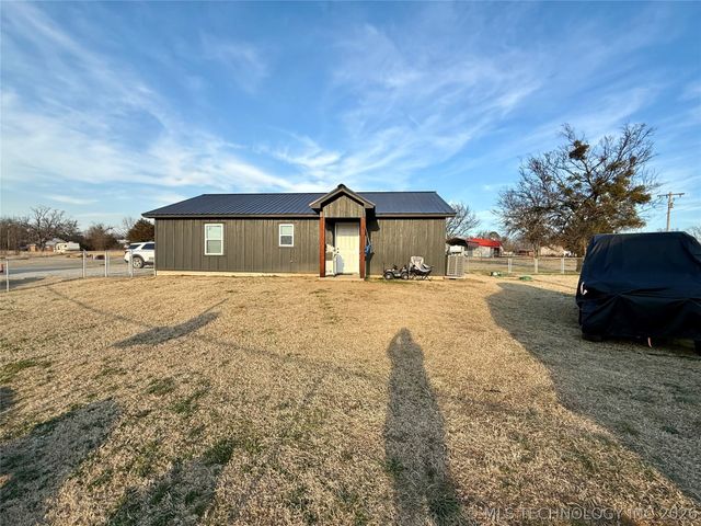 989 Sequoyah Drive, Eufaula, OK 74432