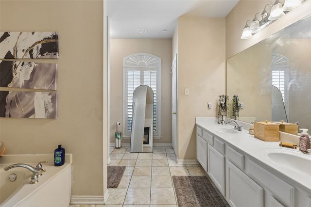 1748 Massey Drive, Lewisville, TX 75067