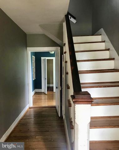 216 WIRT ST NW, Leesburg, VA 20176