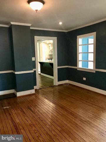 216 WIRT ST NW, Leesburg, VA 20176
