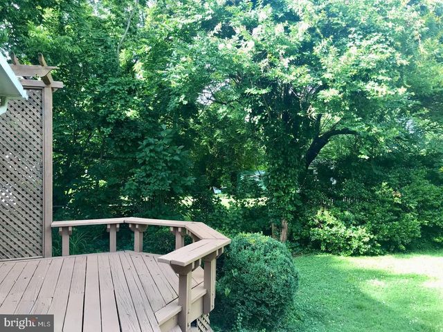 216 WIRT ST NW, Leesburg, VA 20176