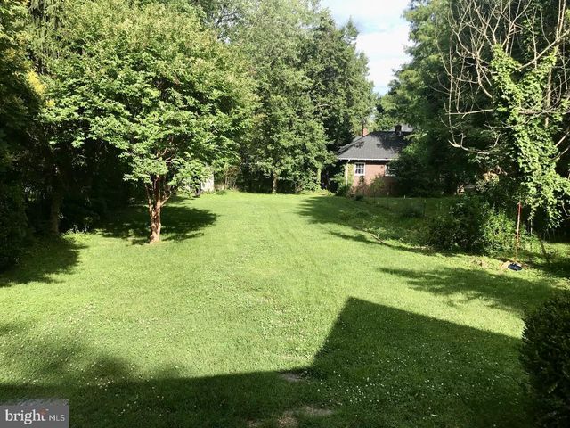 216 WIRT ST NW, Leesburg, VA 20176