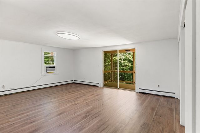 59 Holly St, Gloucester, MA 01930