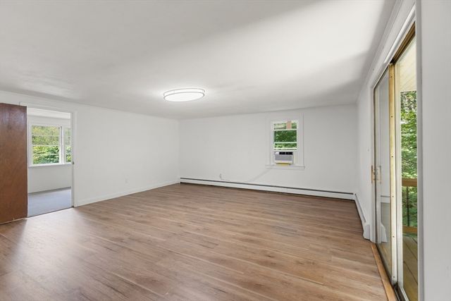 59 Holly St, Gloucester, MA 01930