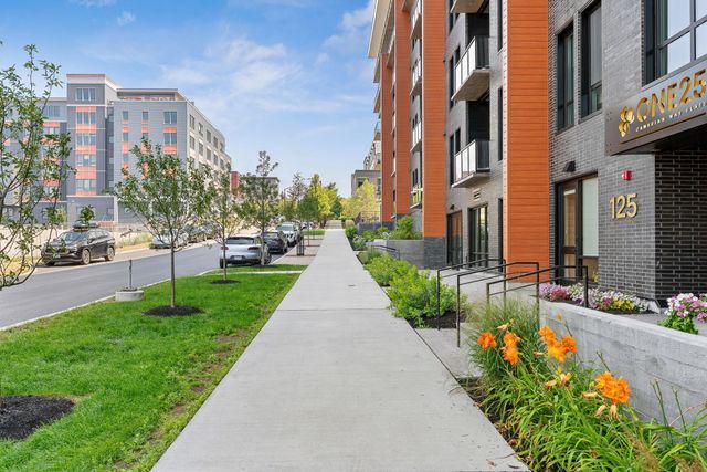 125 Cambrian Way Unit 608, Burlington, VT 05401