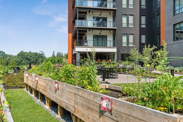 125 Cambrian Way Unit 608, Burlington, VT 05401