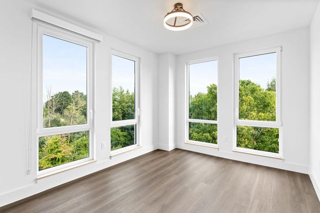 125 Cambrian Way Unit 608, Burlington, VT 05401