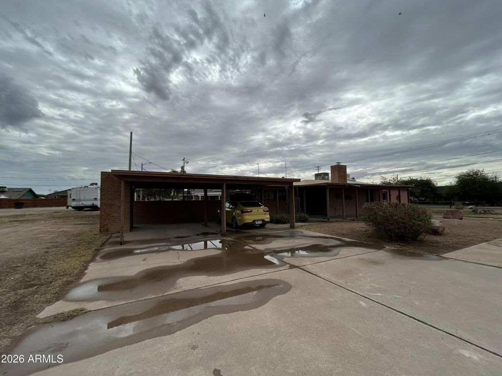 900 E 2ND Street, Casa Grande, AZ 85122 — exterior